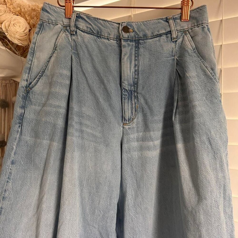 Anthropologie Pilcro Pleated High-Rise Wide-Leg Culotte Jeans Medium - Picture 4 of 7